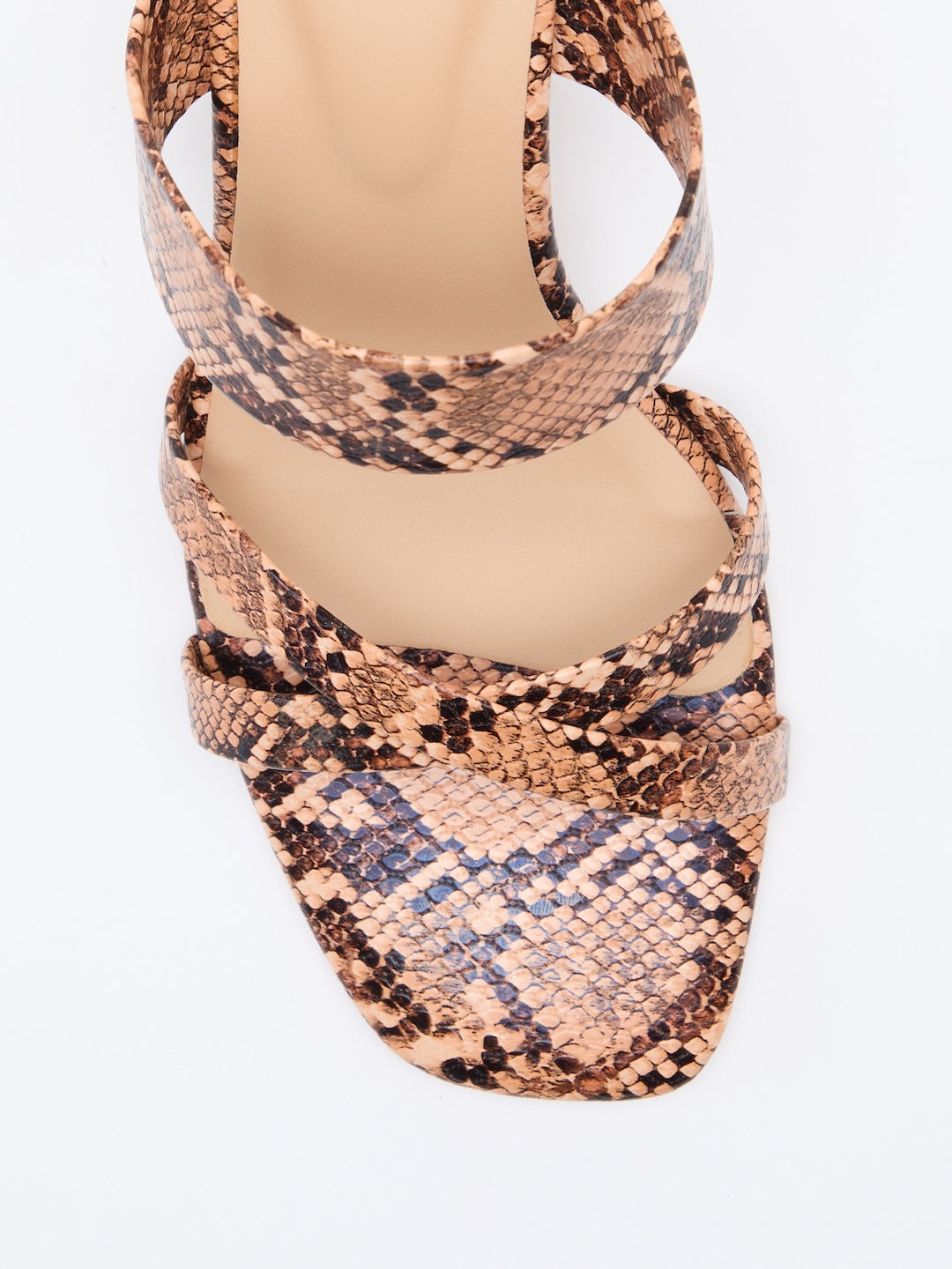 ROUGE RANI HEELS
