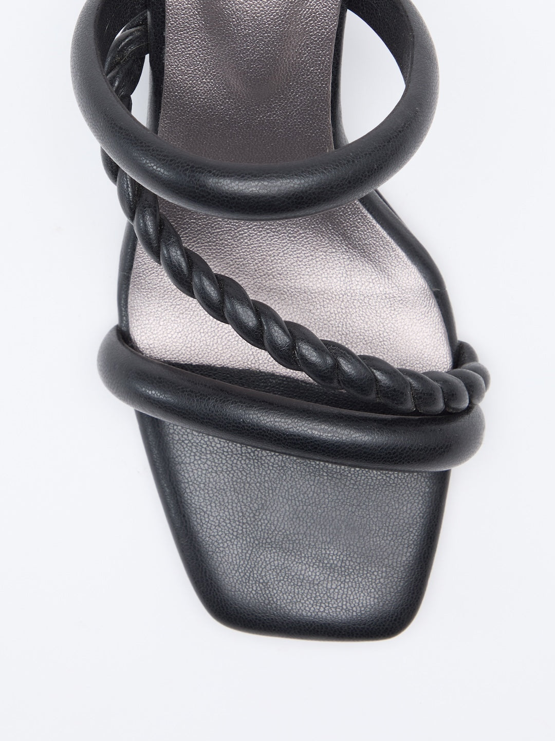 TWISTED DESIRE HEELS