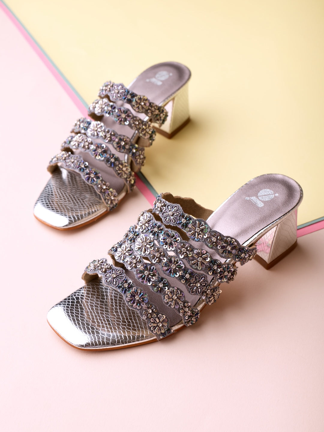 EMBELLISHED BLOOM HEELS