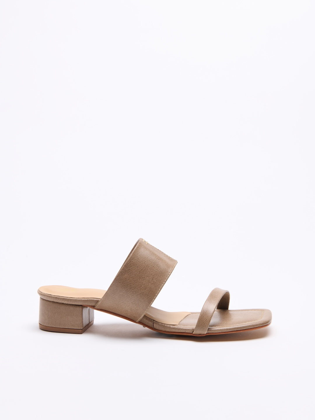 Cloud Command Heels