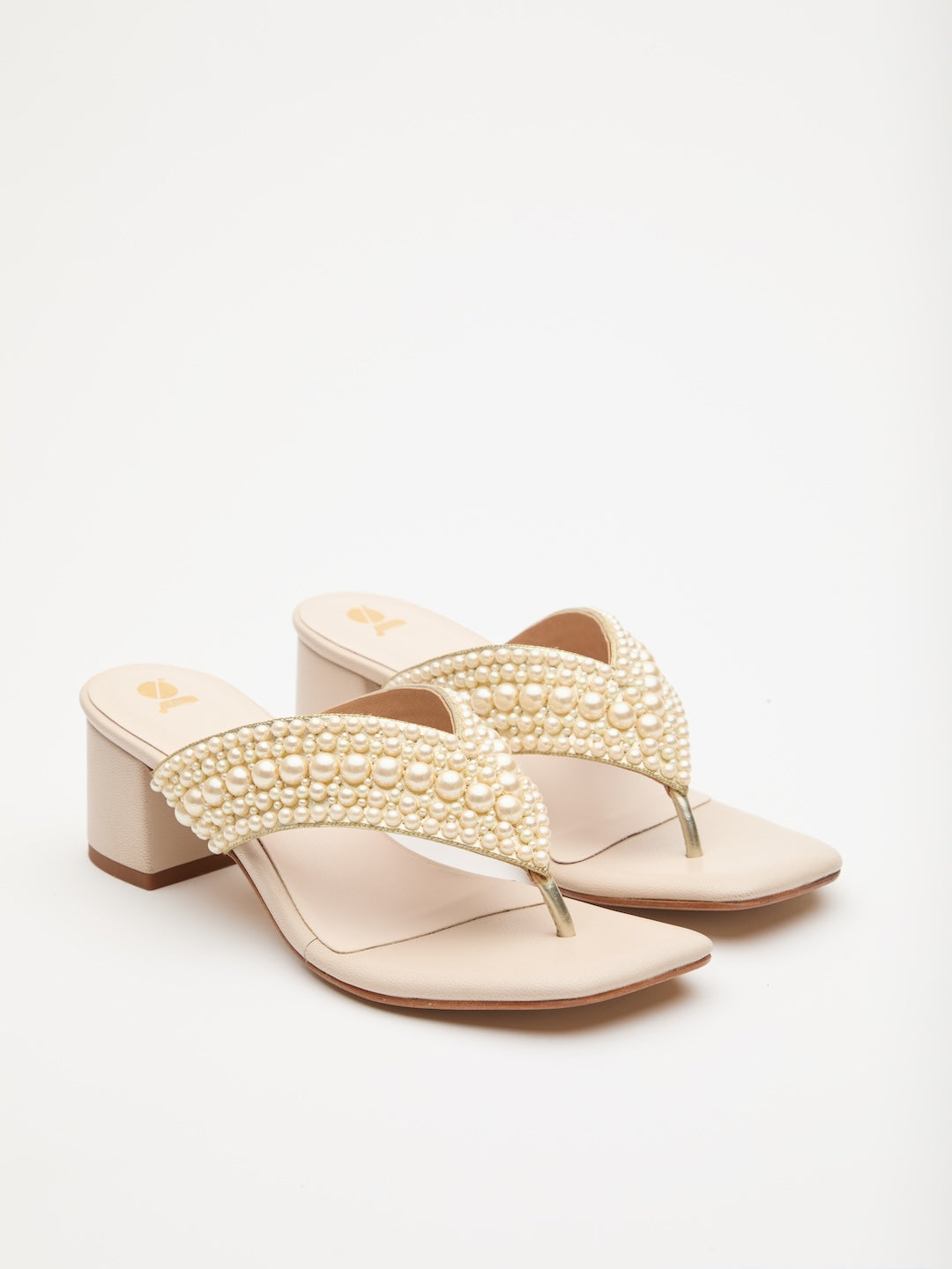 Pearl Bloom Thongs