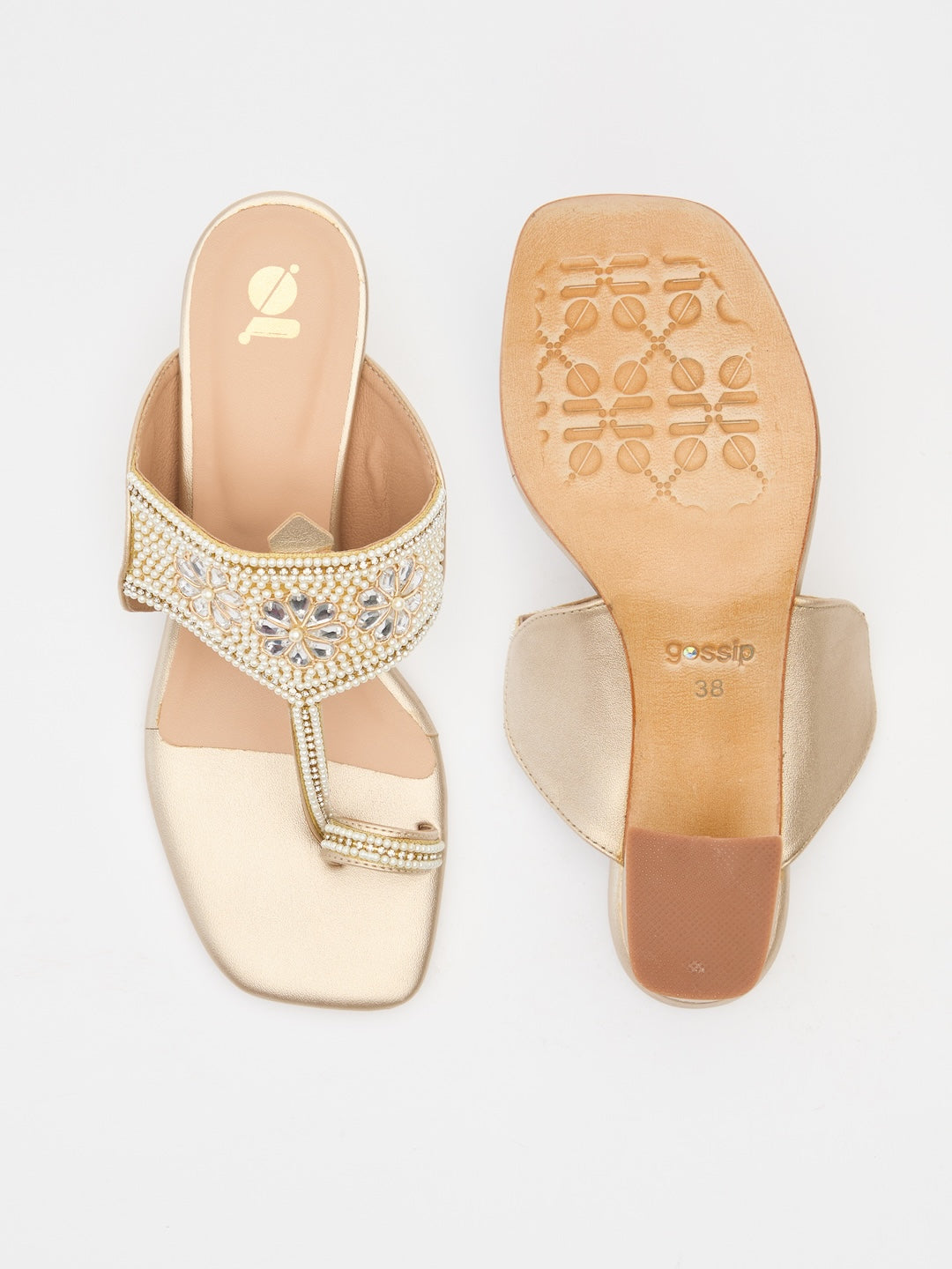 Flora Pearl Kolhapuri