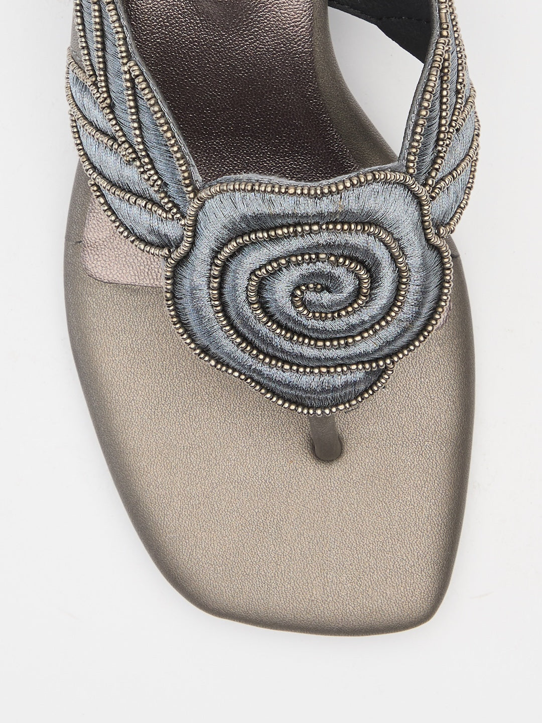 Rosette Court Heels