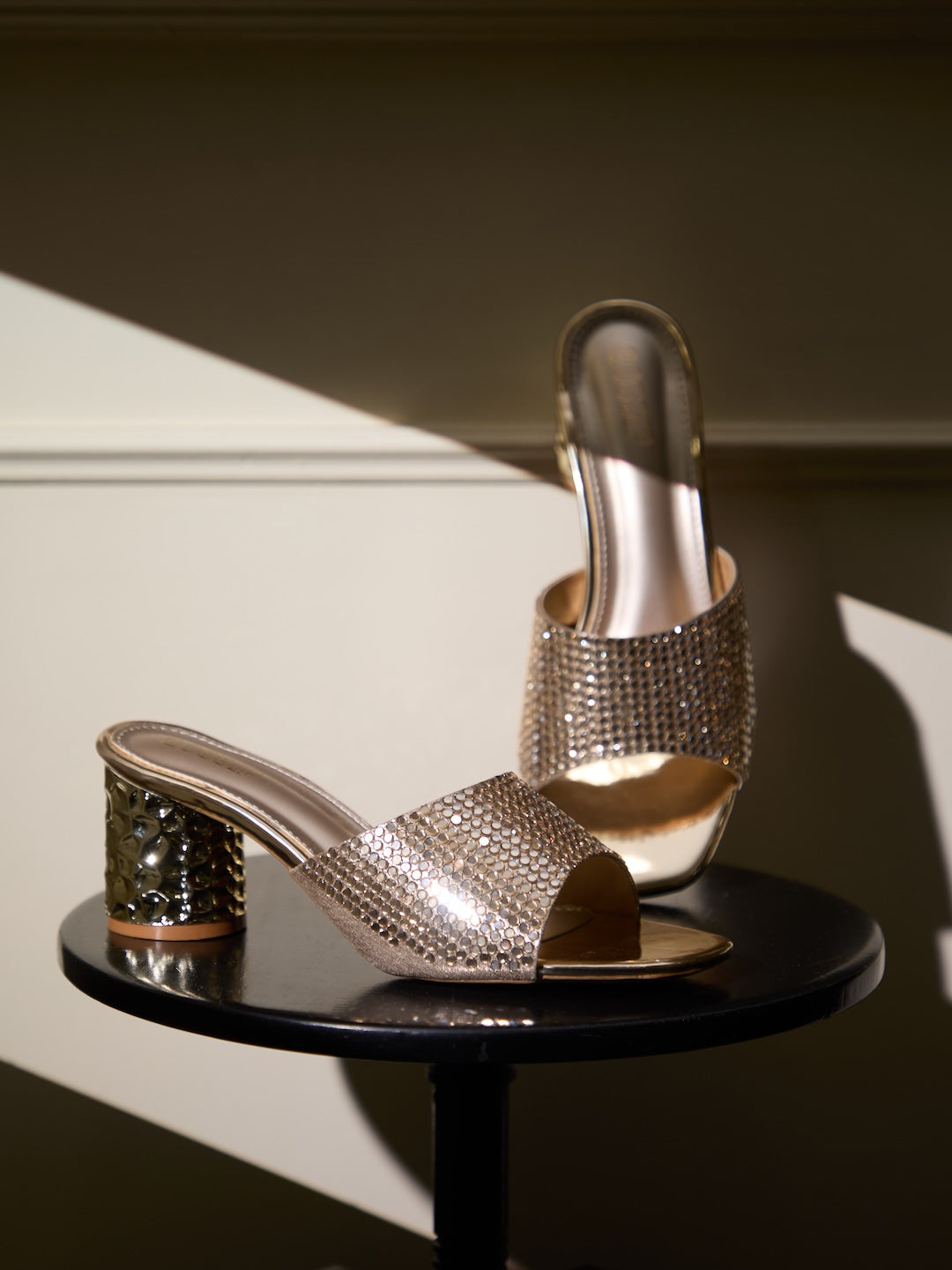 Aurelia Shine Heels