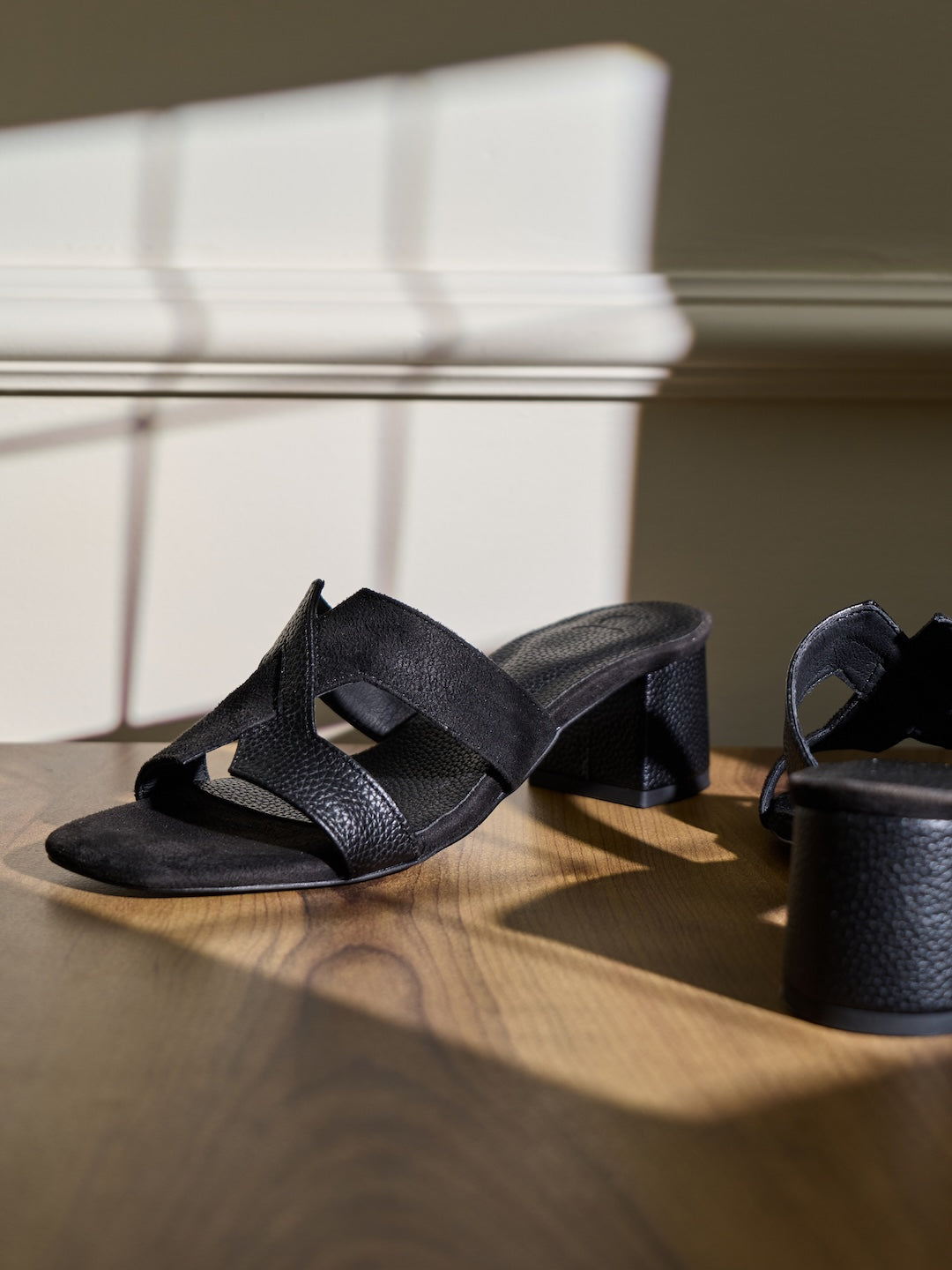 Maven Cross Heels