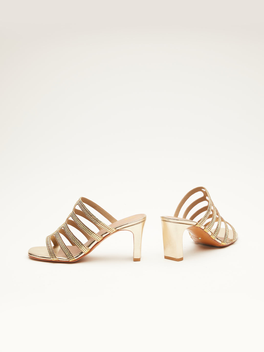 BROOKE HEELS