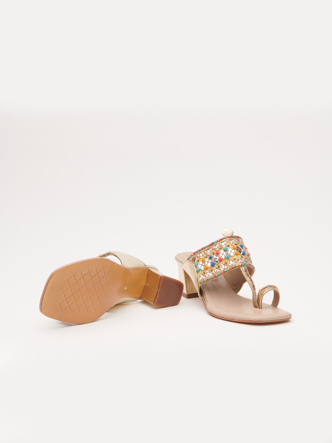 HANDCRAFTED ABHALA KOLHAPURI