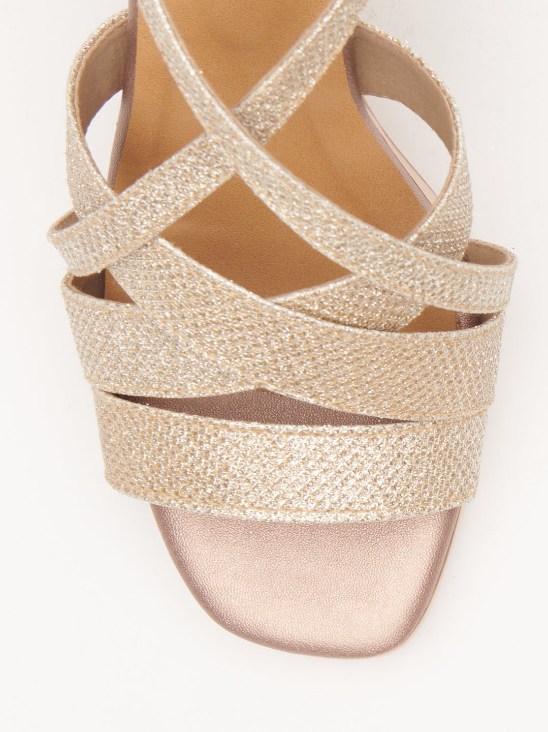 SANDRA FROM BANDRA HEELS