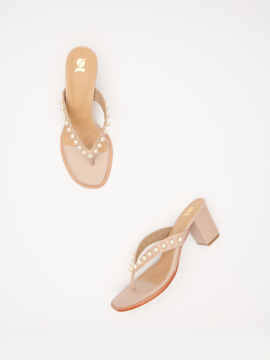 CONTEMPORARY PEARL HEELS