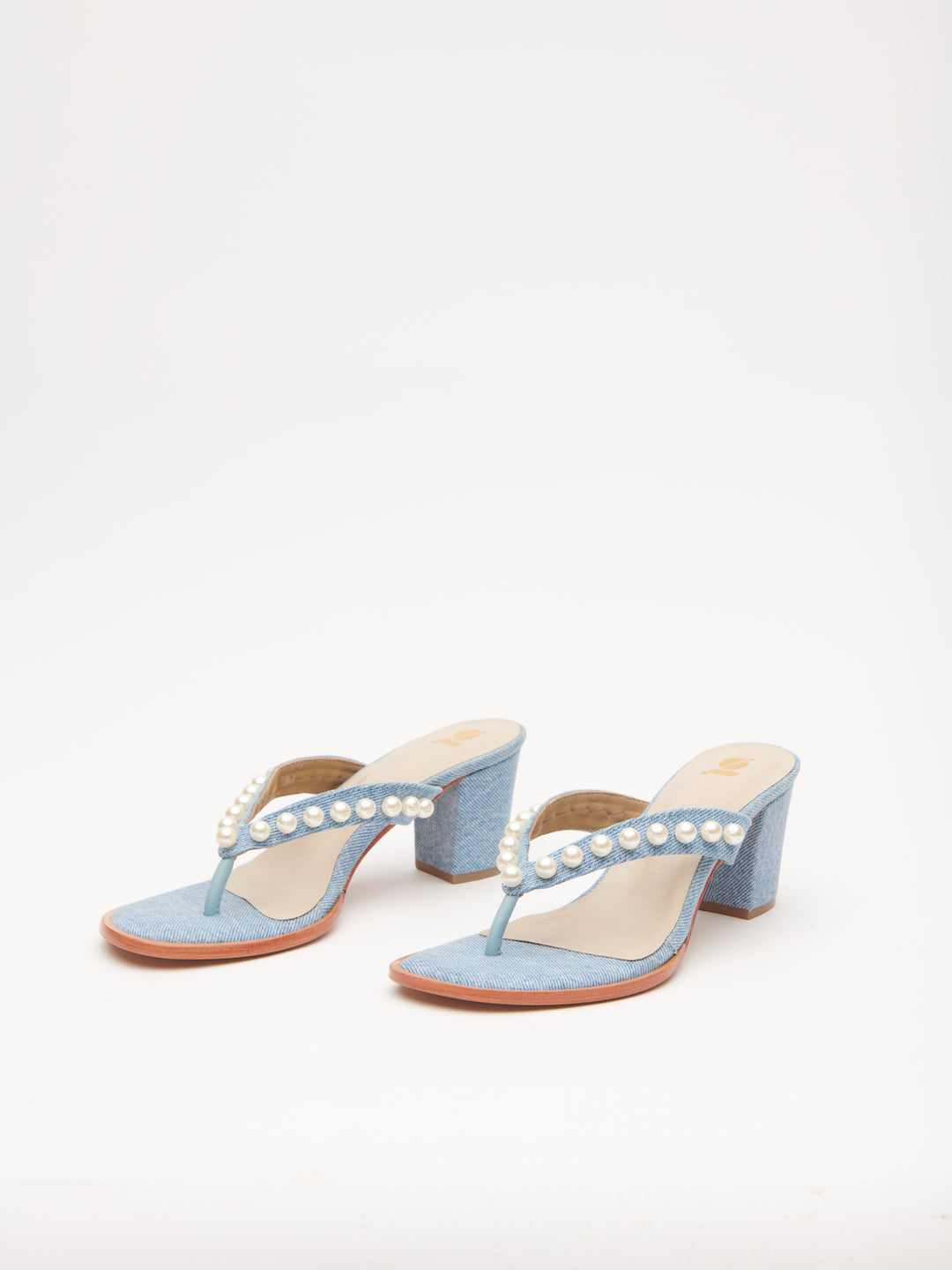 CONTEMPORARY PEARL HEELS