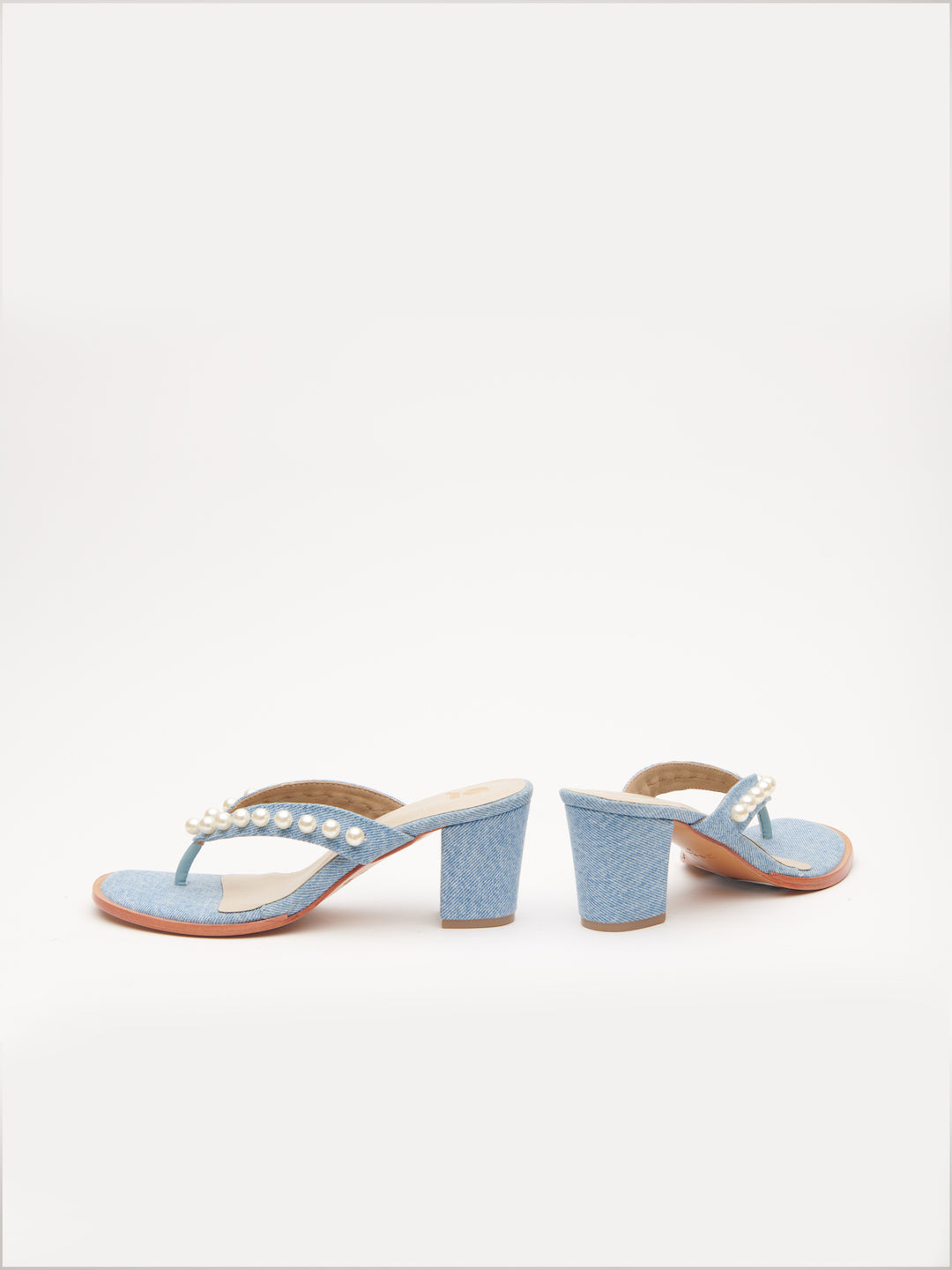 CONTEMPORARY PEARL HEELS