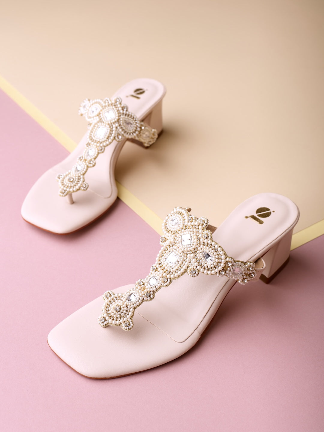 NOOR - E - JAHAN THONGS