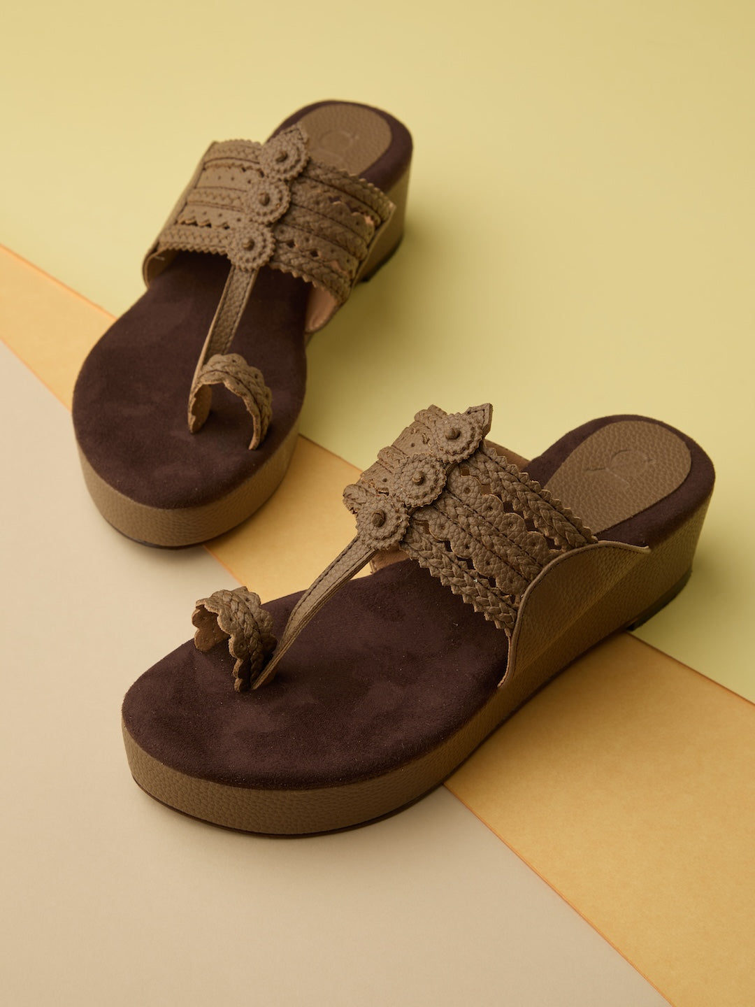 Cloud Bazaar Kolhapuris