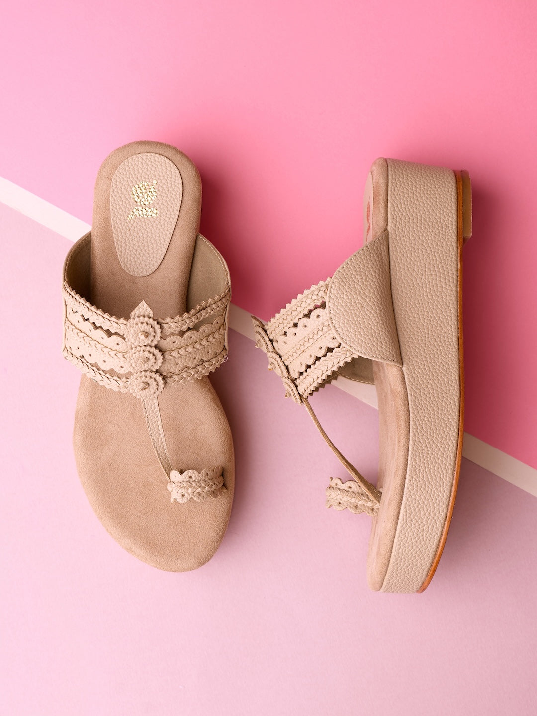 CLOUD BAZAAR KOLHAPURIS