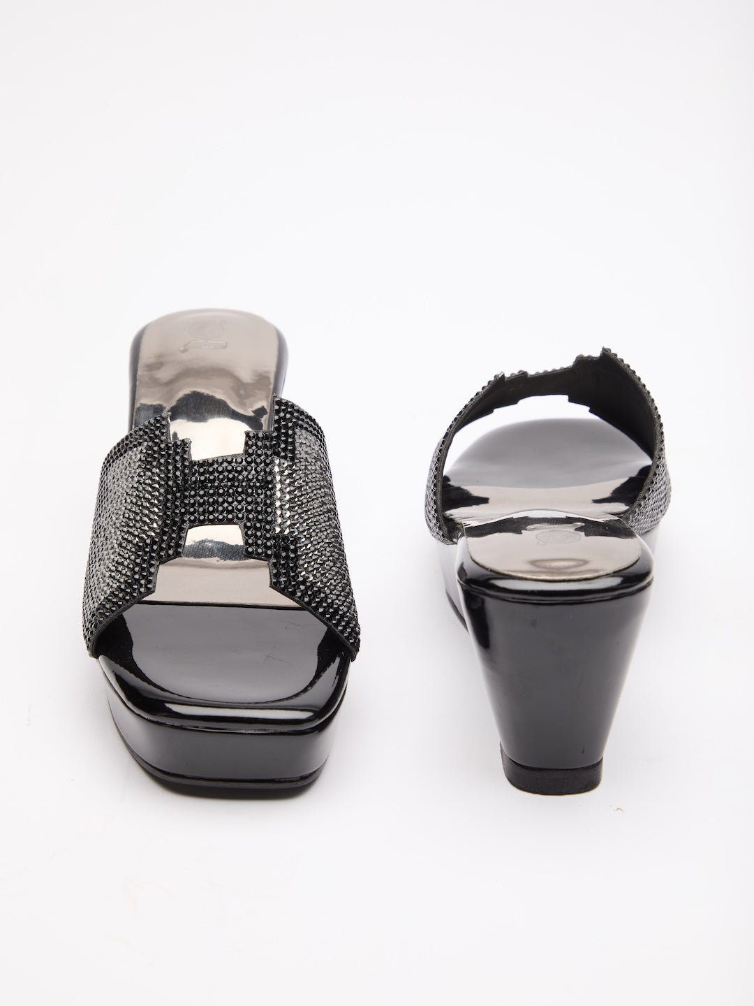 Noir Crystal Platforms