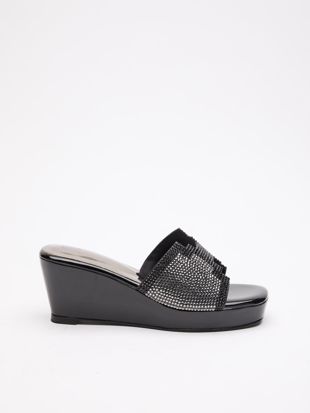 Noir Crystal Platforms