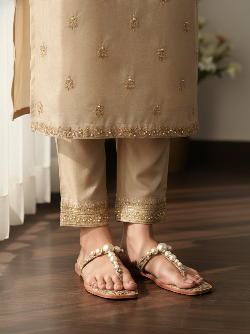 NAVRATAN CHANDRA THONGS