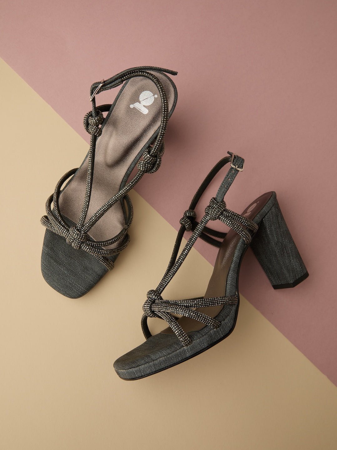 Loves Me (Knot) Heels