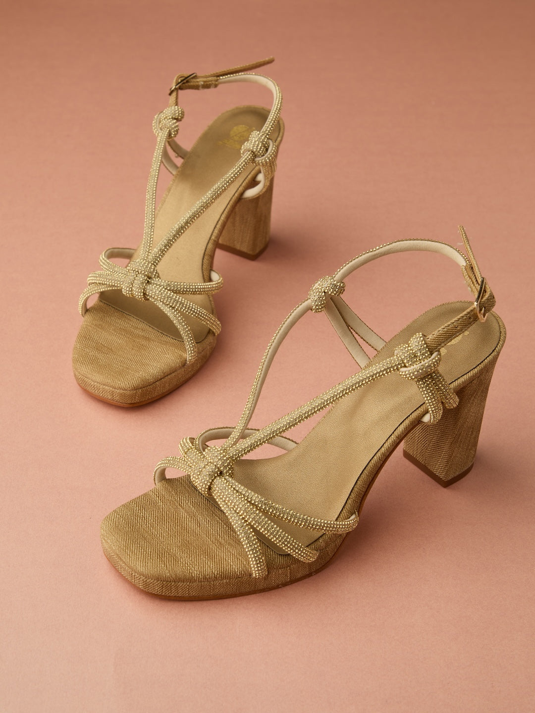 Loves Me (Knot) Heels