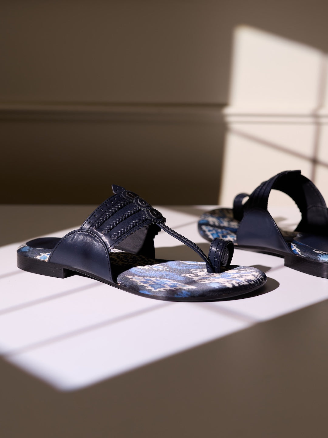 Ikat Theory Kolhapuris