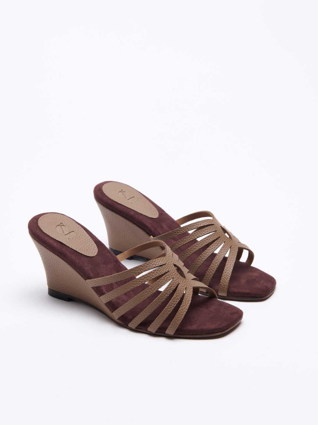 Strada Wedges