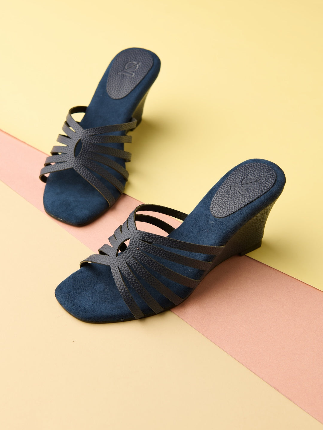 Strada Wedges