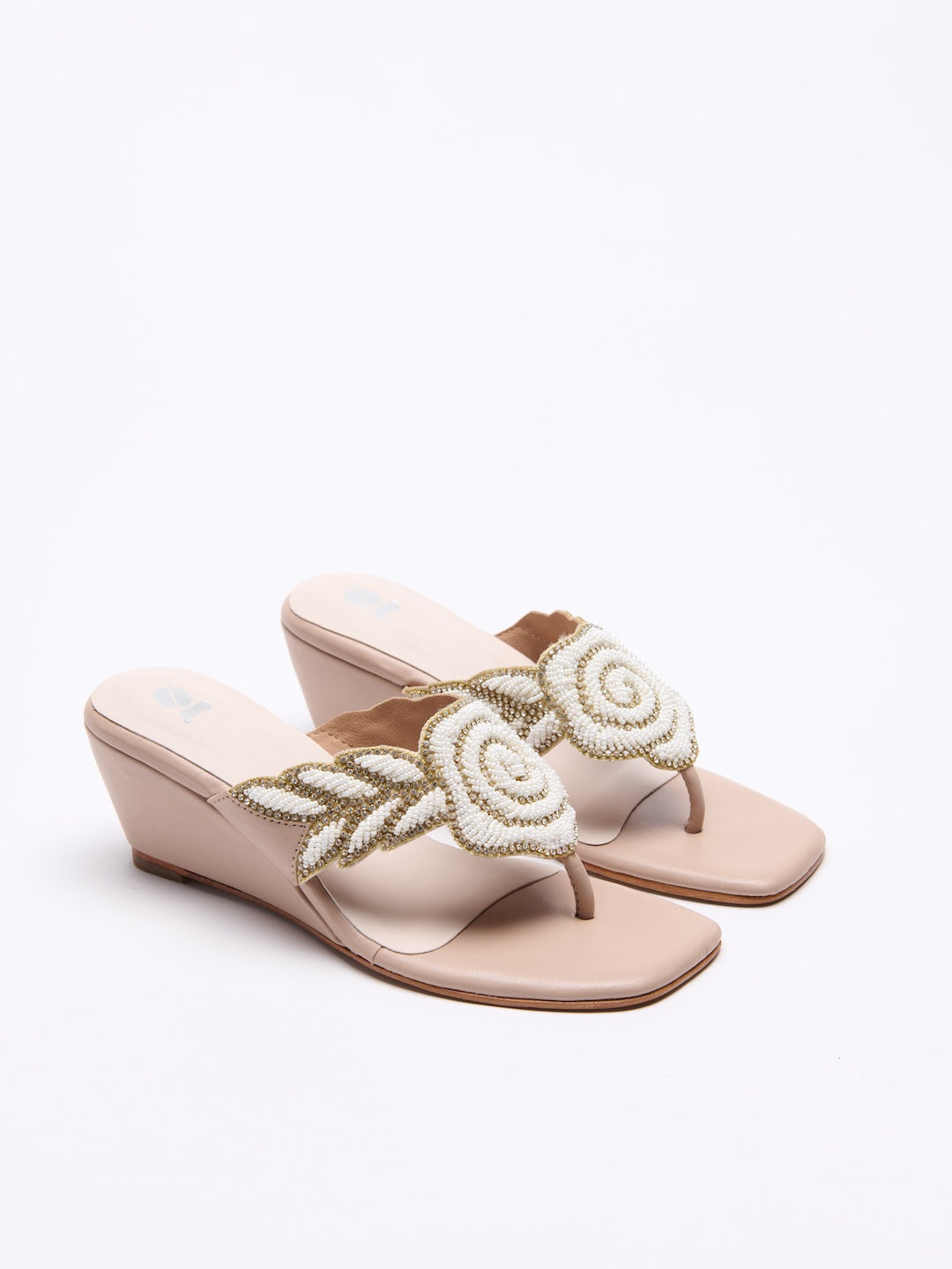 Rosette Court Wedges