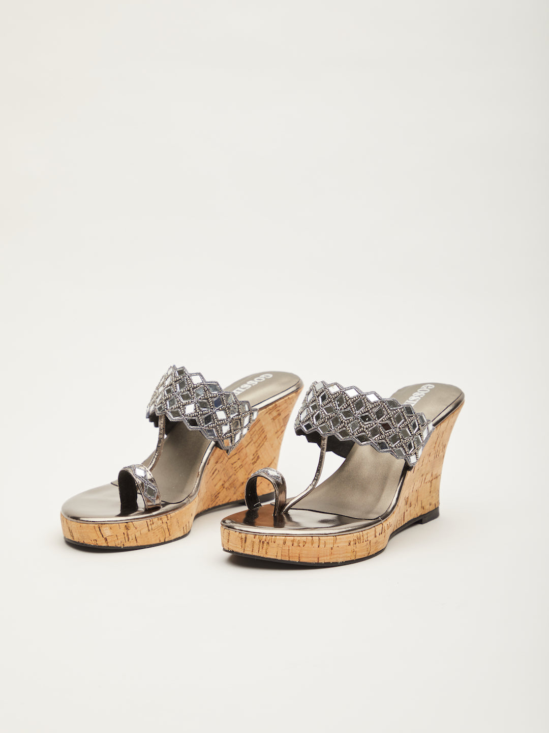 MIRROR WORK FESTIVE PLATFORMS