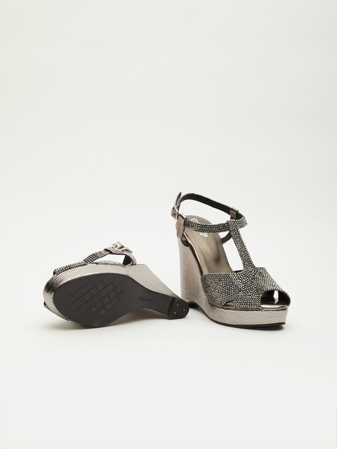 BRAVE OBSESSION SANDALS