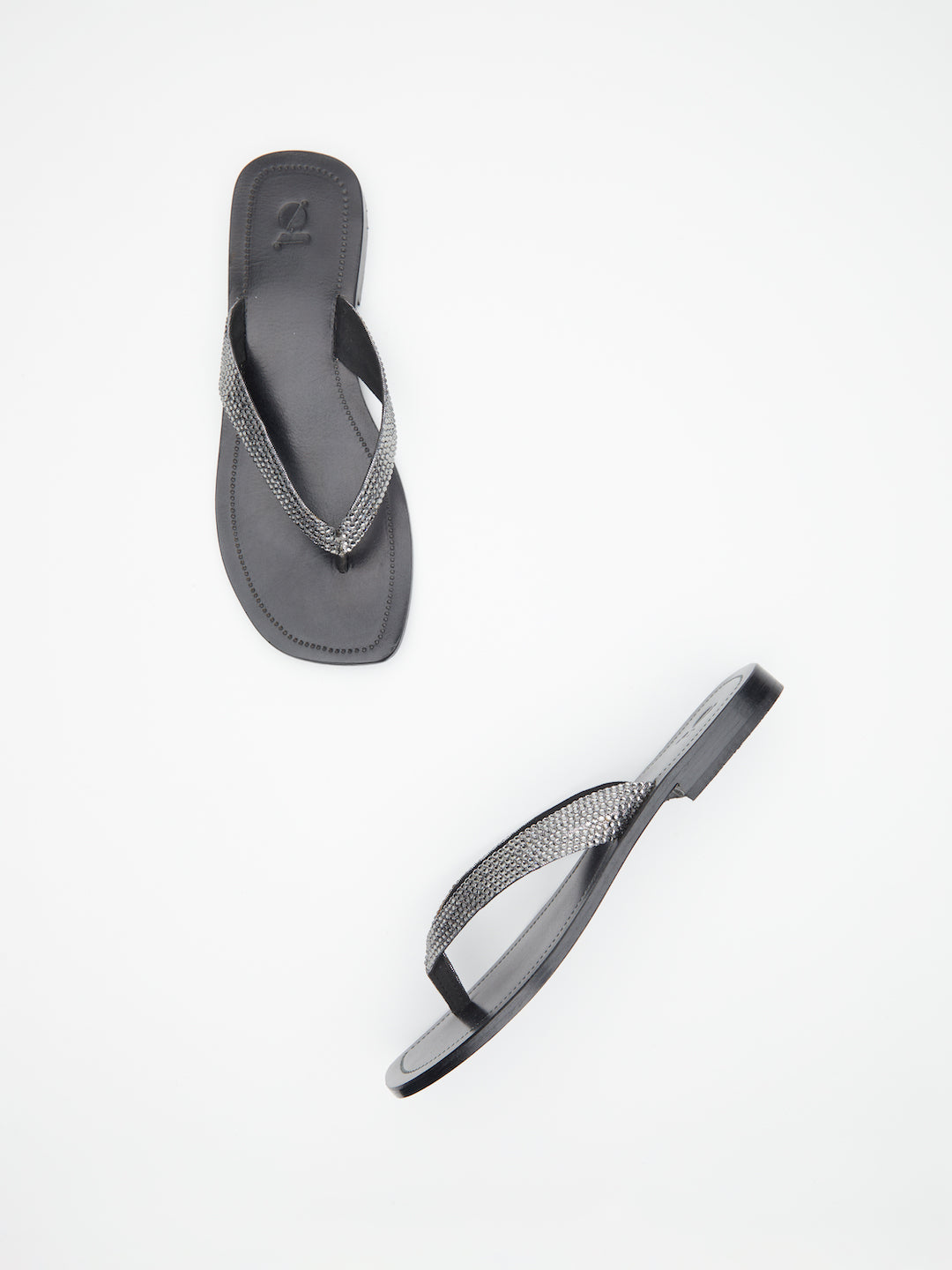 SIGNATURE V THONGS 2.0