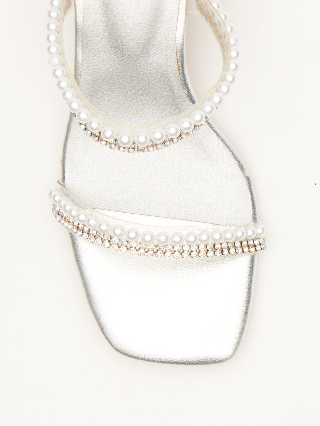 EMBLAZED HAND EMBRIODERED HEELS