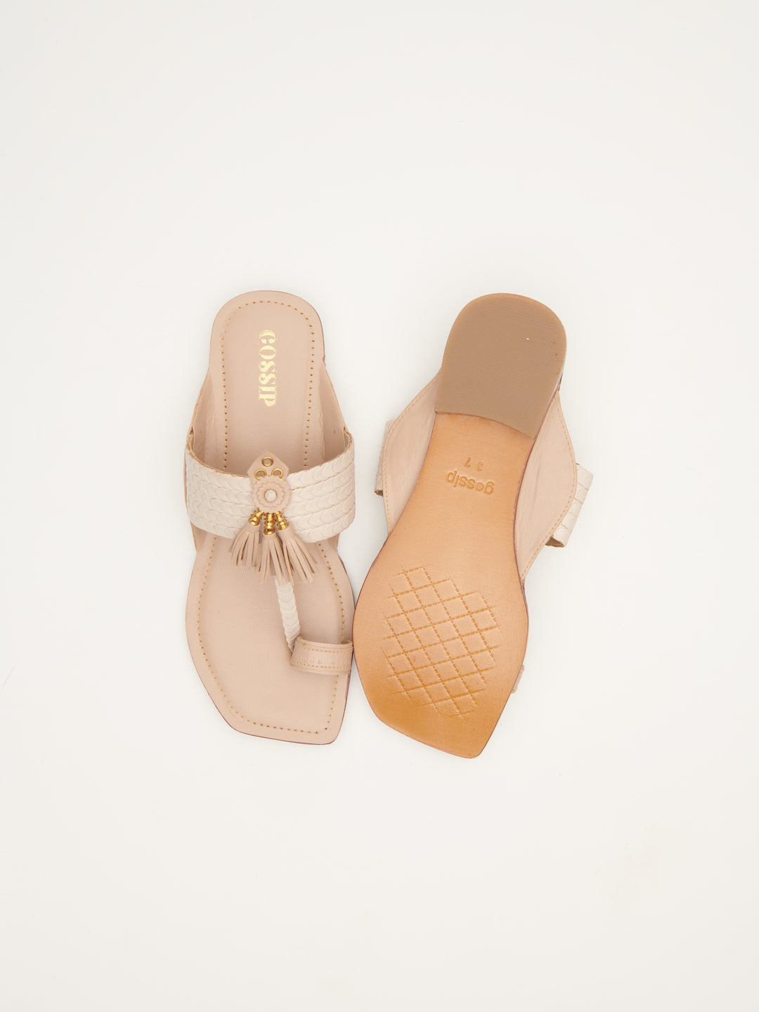 INTERLACED TASSEL KOLHAPURI