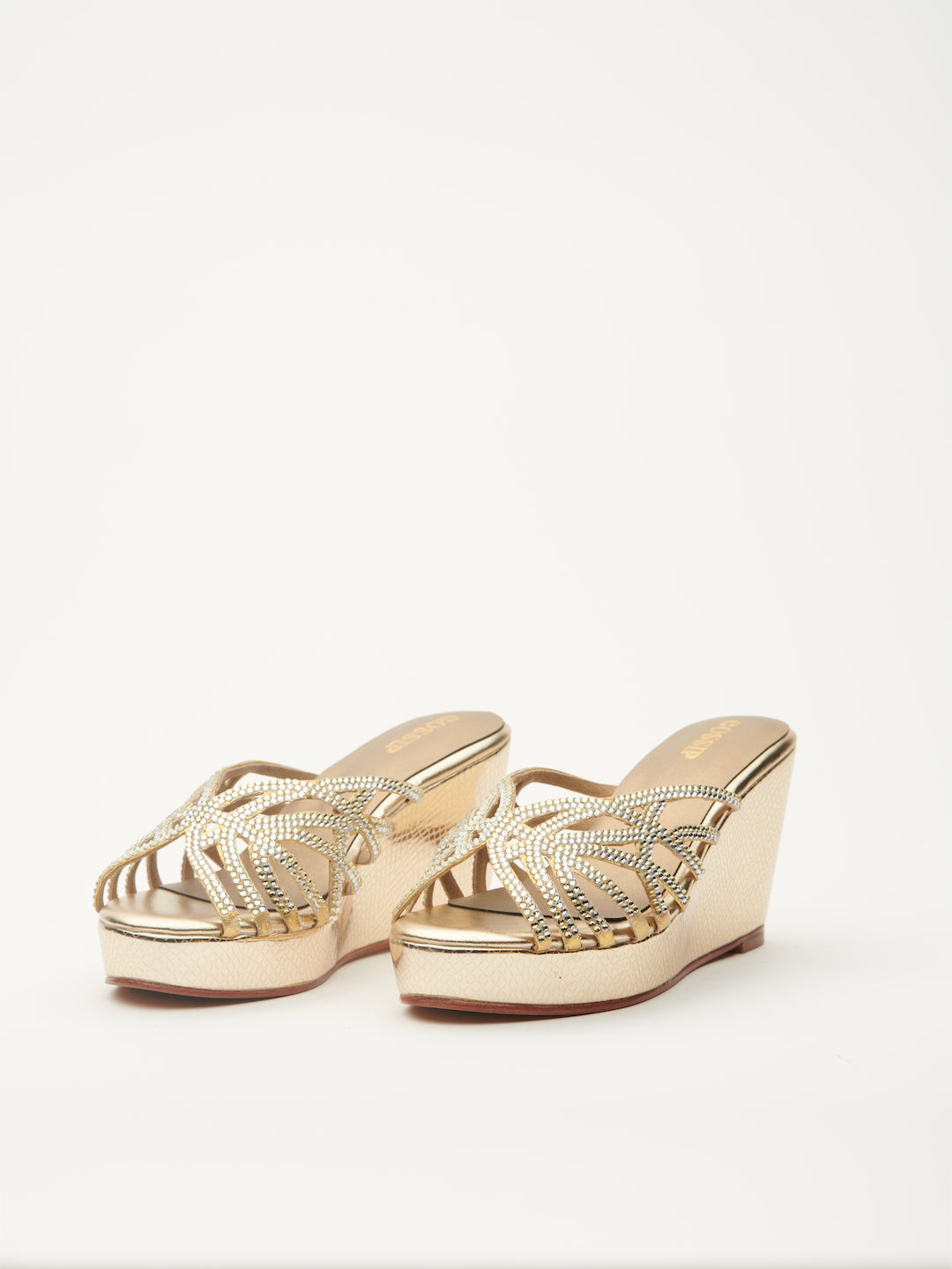 DICHROMATIC DILEMMA PLATFORMS