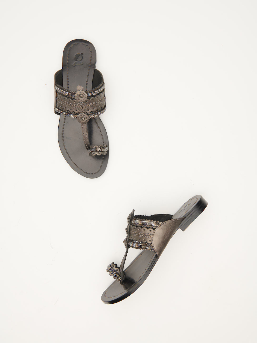 GOSSIP GALORE KOLHAPURI FLATS