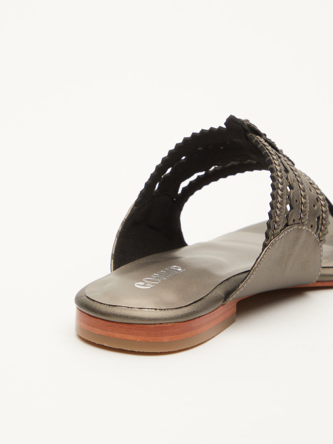 SIGNATURE LEVELS KOLHAPURI