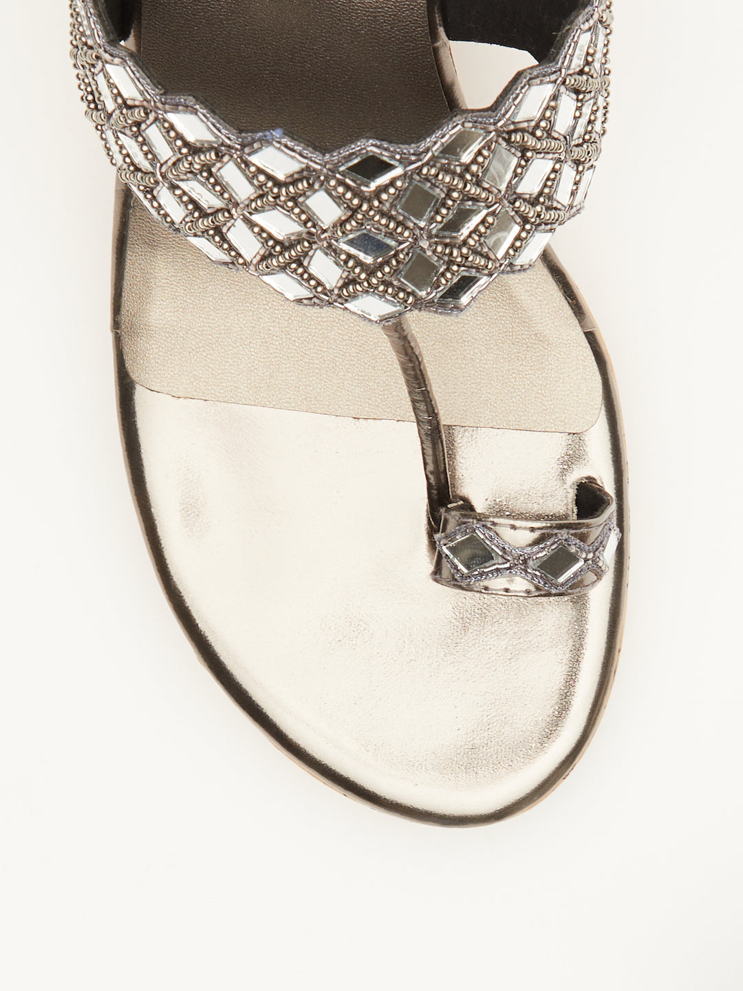 MIRROR WORK FESTIVE PLATFORMS