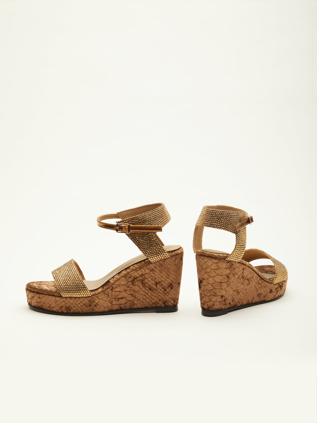 BOMBAY VELVET PLATFORMS