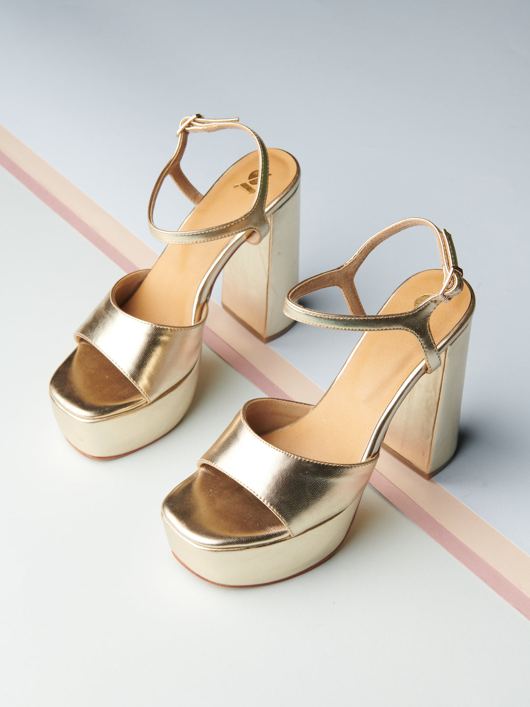 GOSSIP & GLAMOUR HEELS