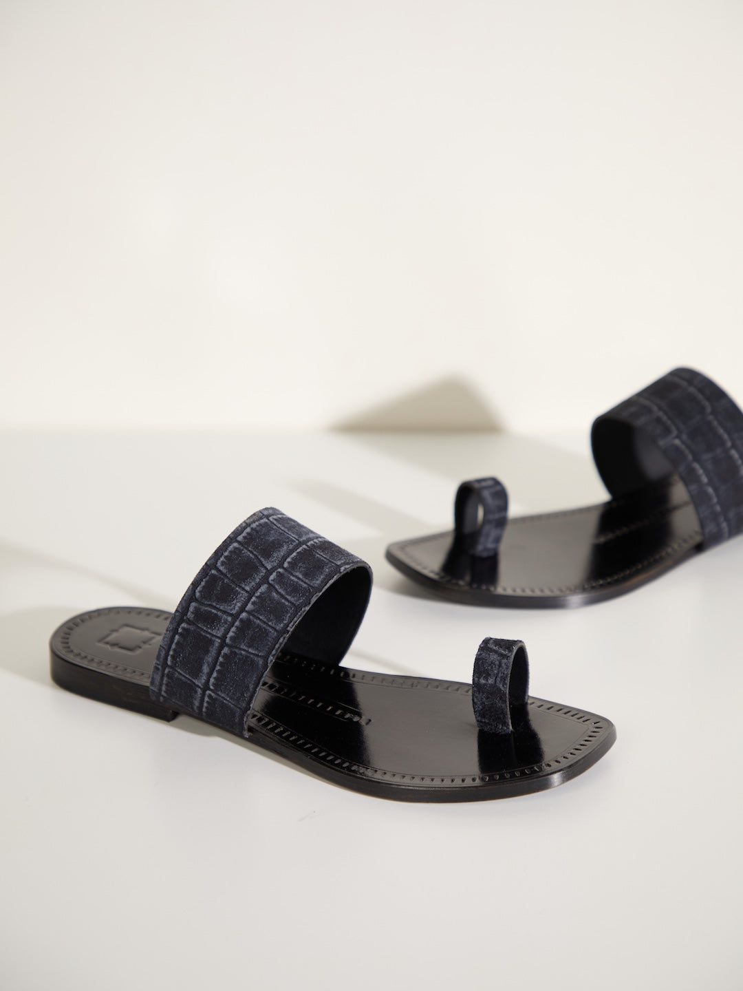 CTC47-08 / CROC BLACK