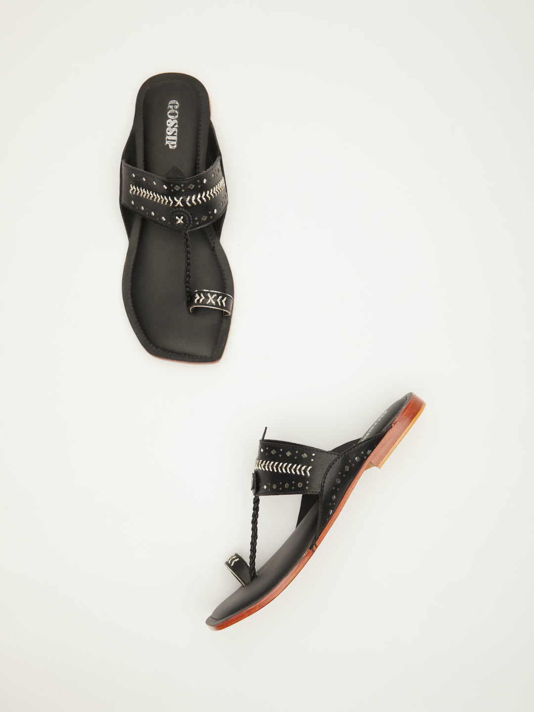 INTERLACE CUTWORK KOLHAPURI