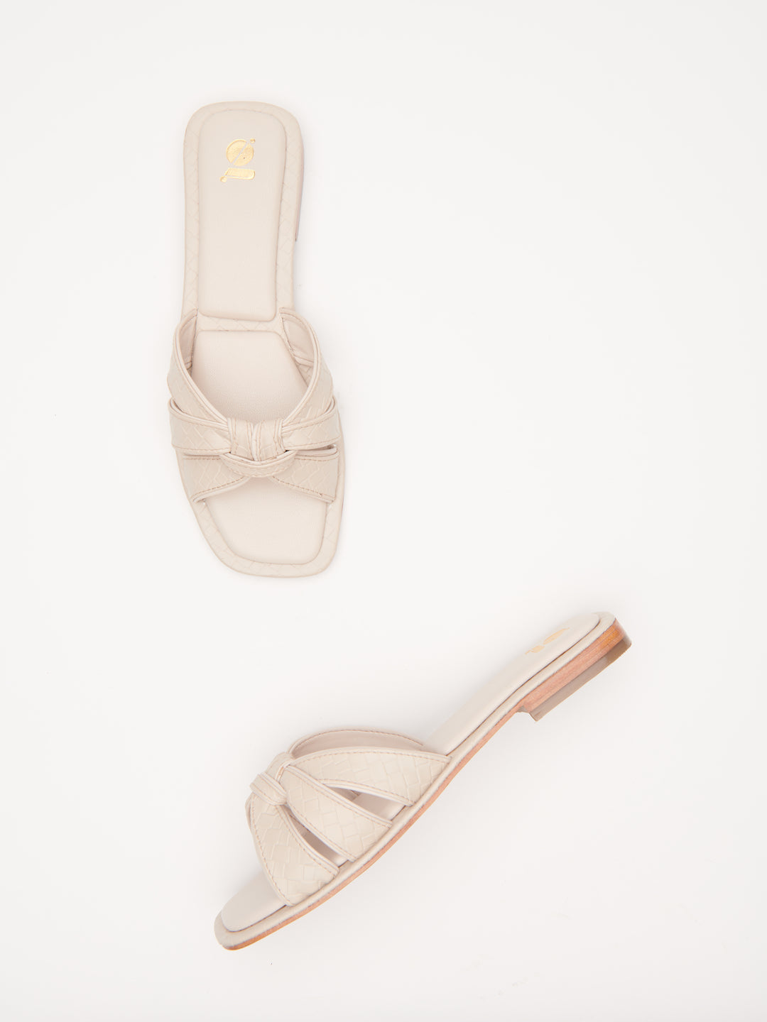 SYMMETRICAL PIPING SLIDES