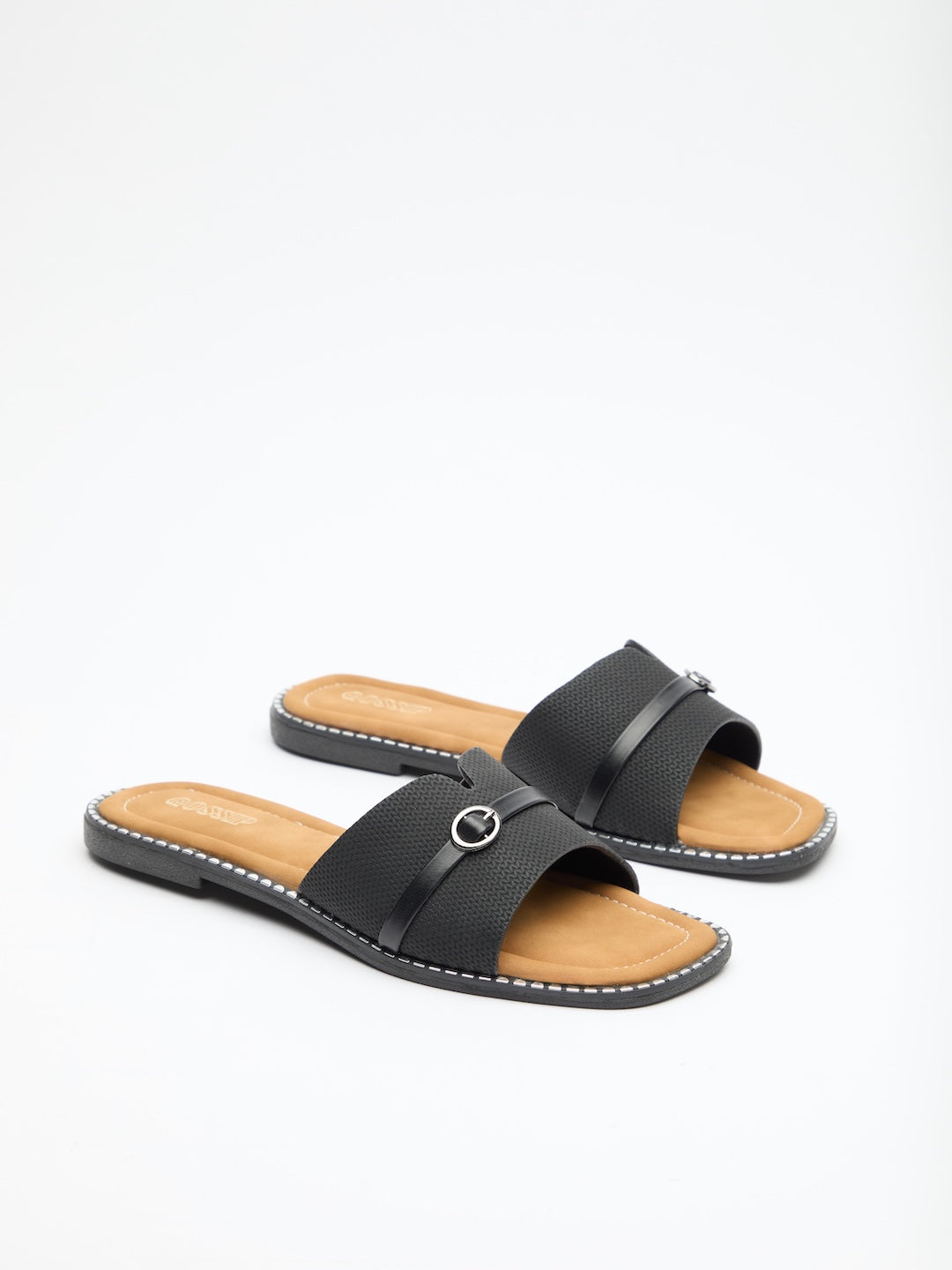 The Buckle Edit Flats