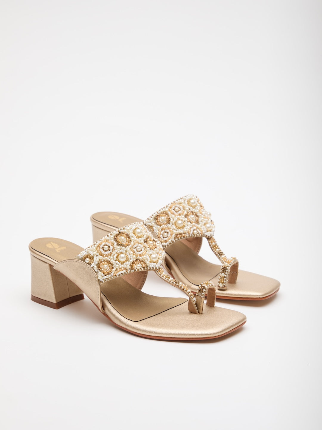 Perla Kohlapuri Heels