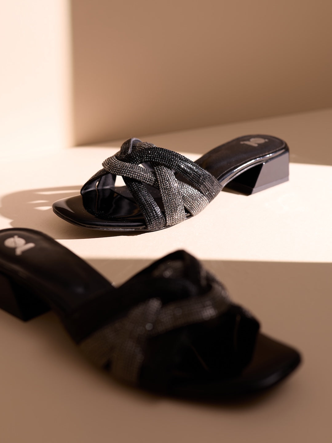 Tangle Theory Heels