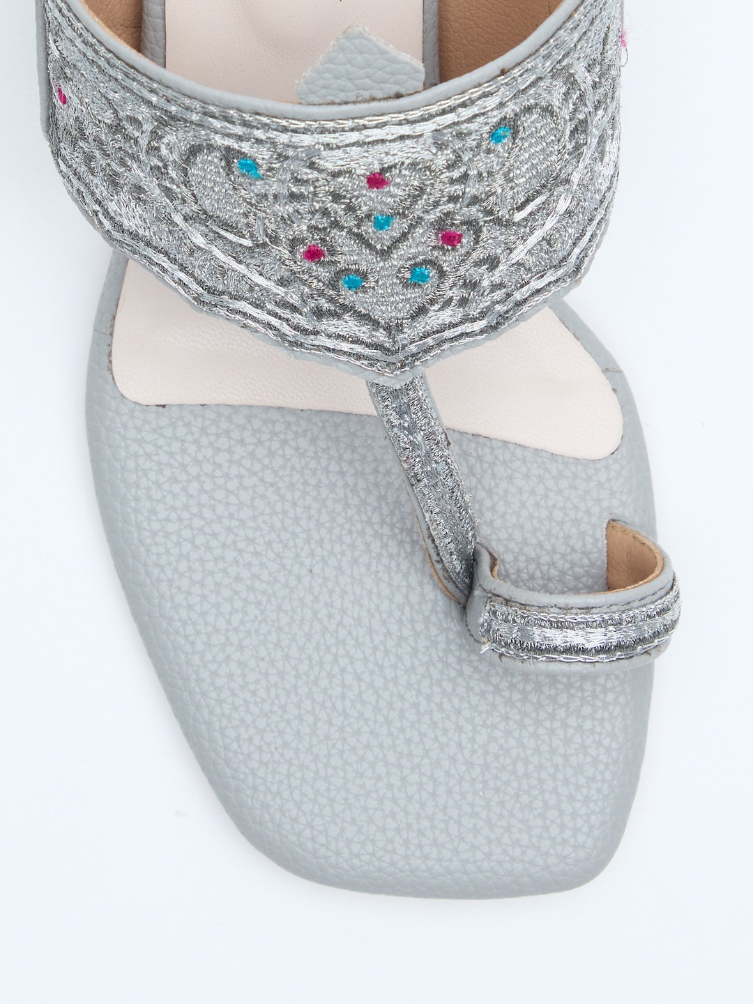 Zariyah Kolhapuri Heels