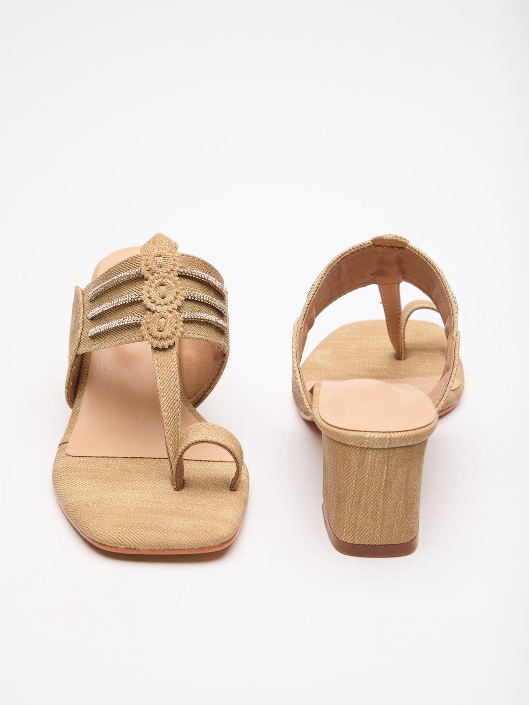 Noor Kohlapuri Heels