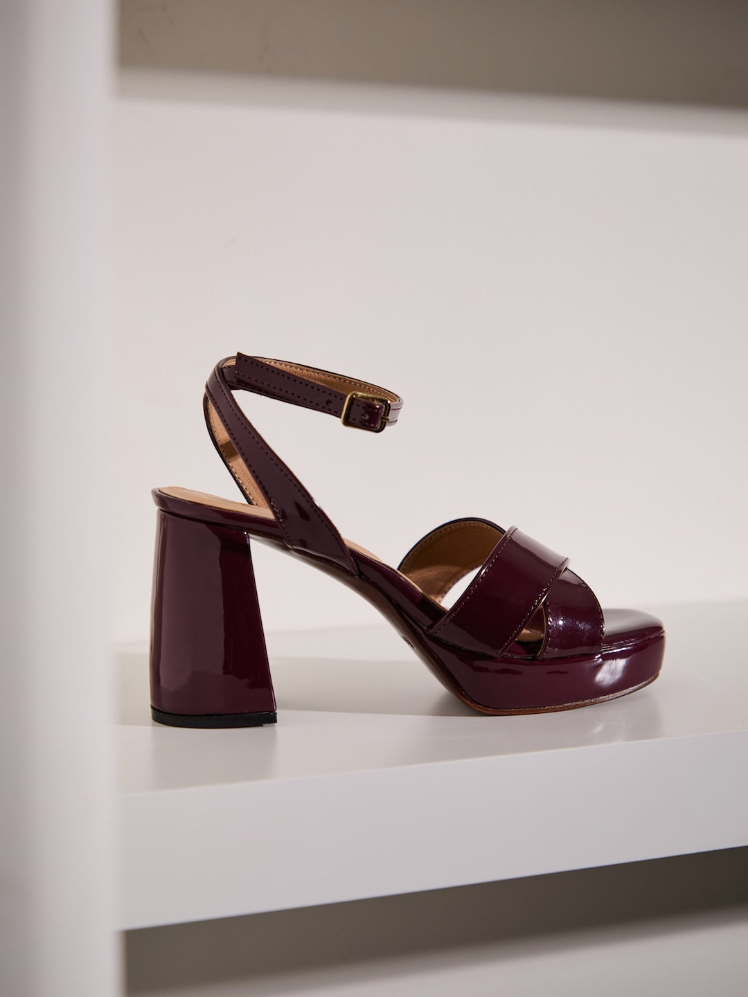 Fresco Cross Heels