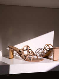Chickoo 7 Heel