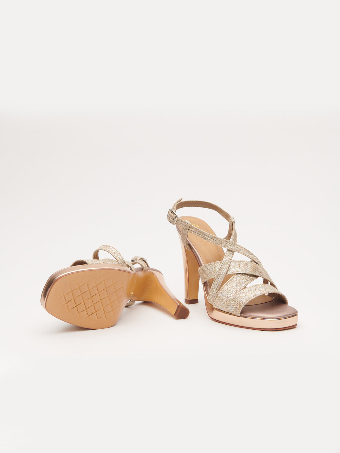 SANDRA FROM BANDRA HEELS