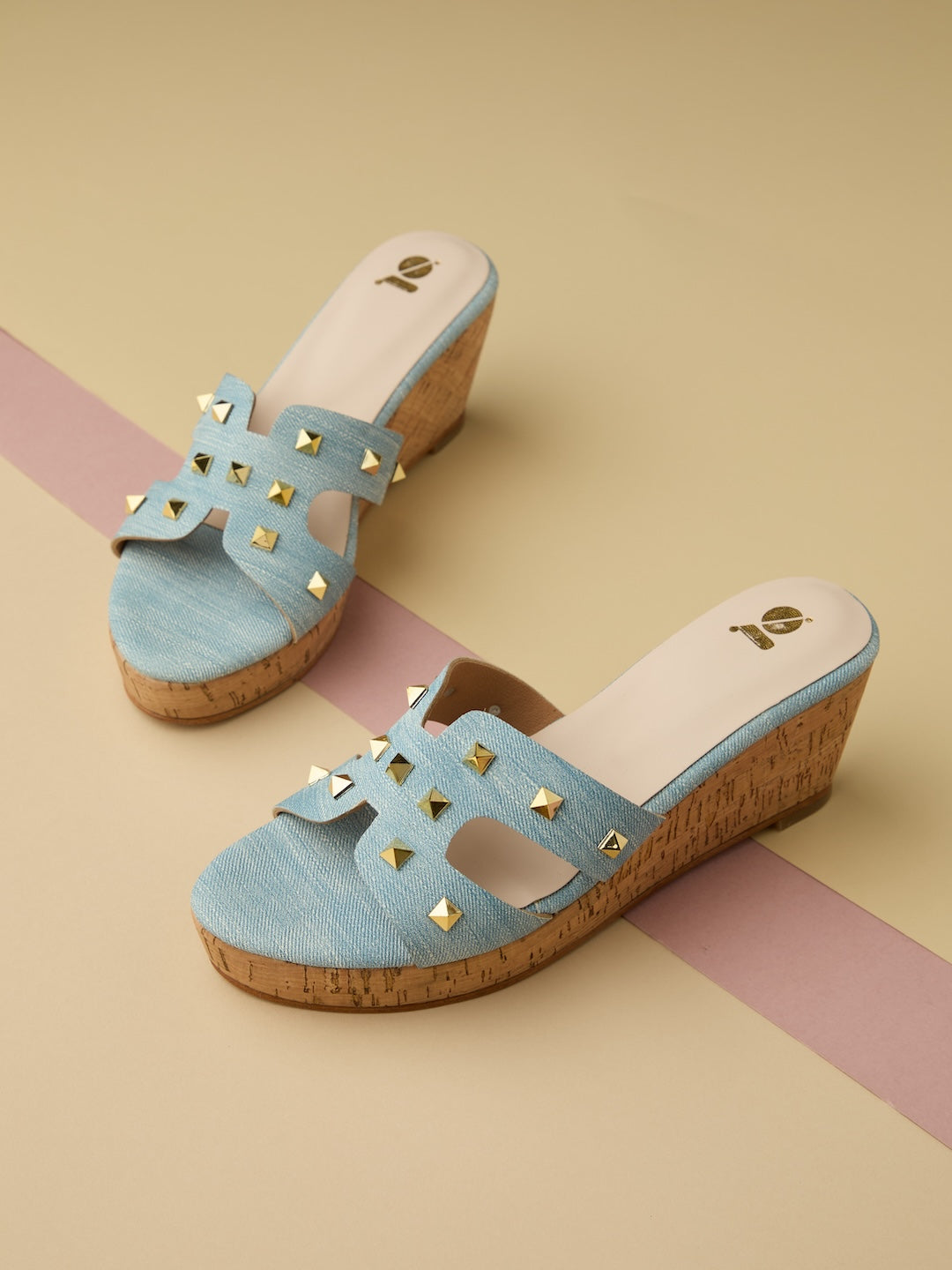 Gilded Crest Platforms